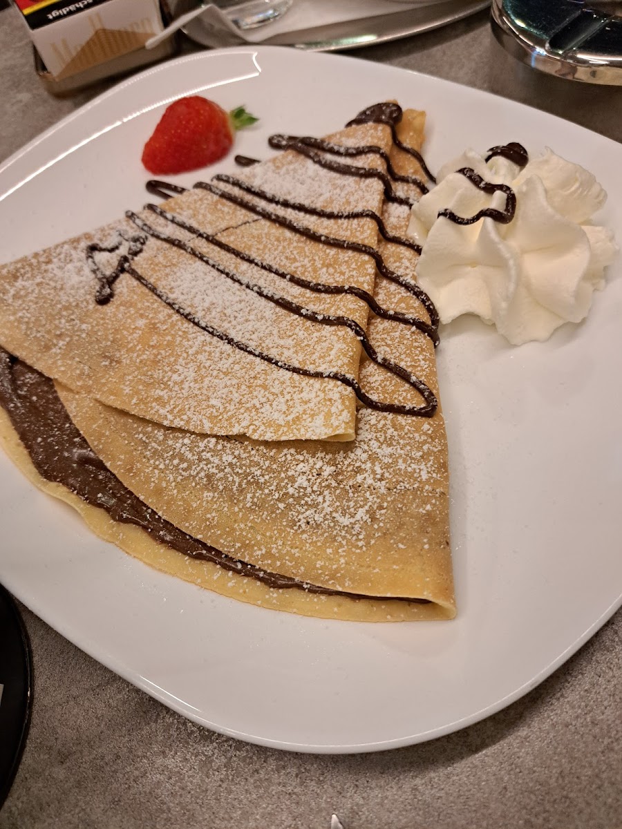 Fellini's Eiscafe & Pizza Photos 2